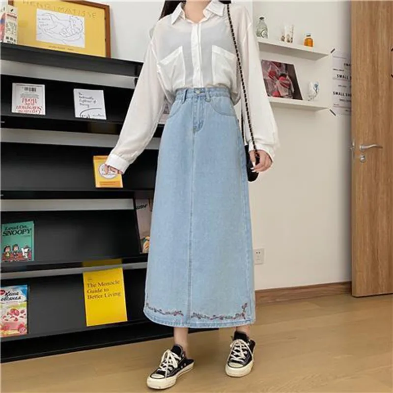 

2023 New Arrival Spring Women Loose Casual Floral Embroidery A-line Skirt Elastic Waist Cotton Denim Ankle-length Skirts D121