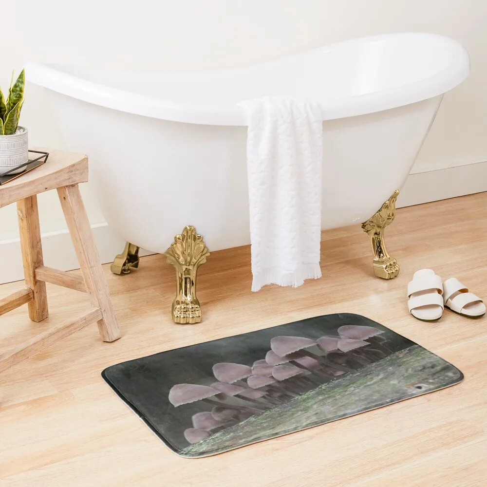 

Don't cut the Line! Bath Mat Bathroom Utensils Bathroom Shower Modern Bathroom Accessories Mat