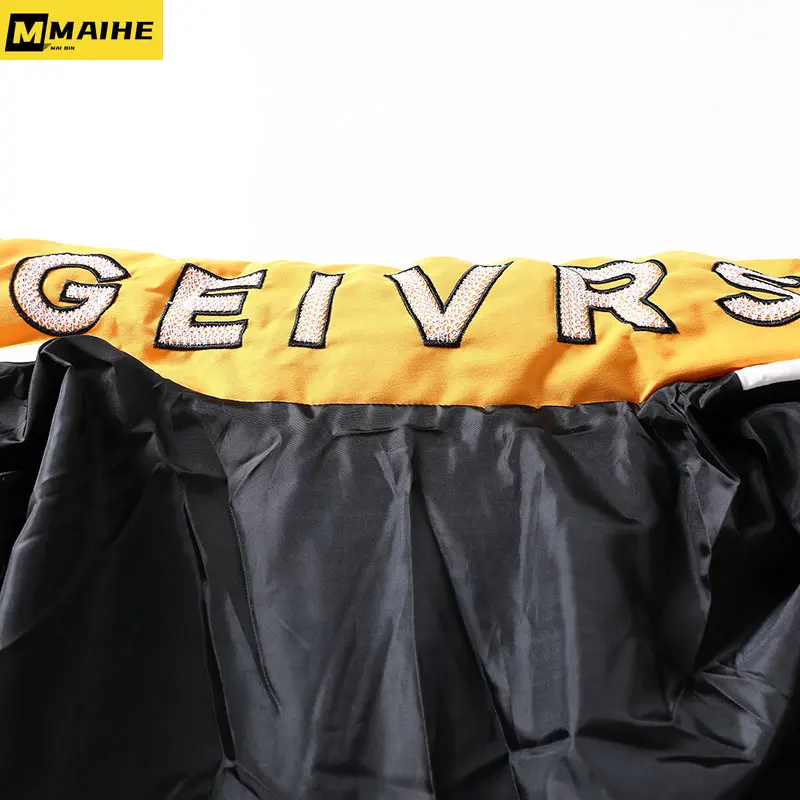 Рисунок 4 - Мужская теплая куртка с воротником-стойкой