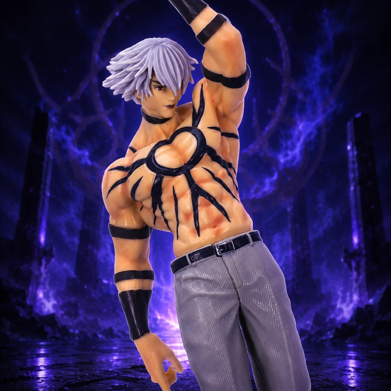 Orochi Anime Character Statue - Hot-Blooded King of Fighters Collectible & Desktop Decoration Gift