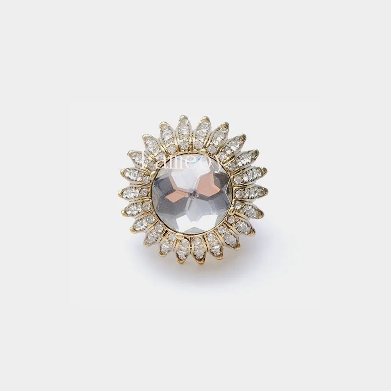 2024 Fashion New Classic Round Crystal Inlaid Women's Ring