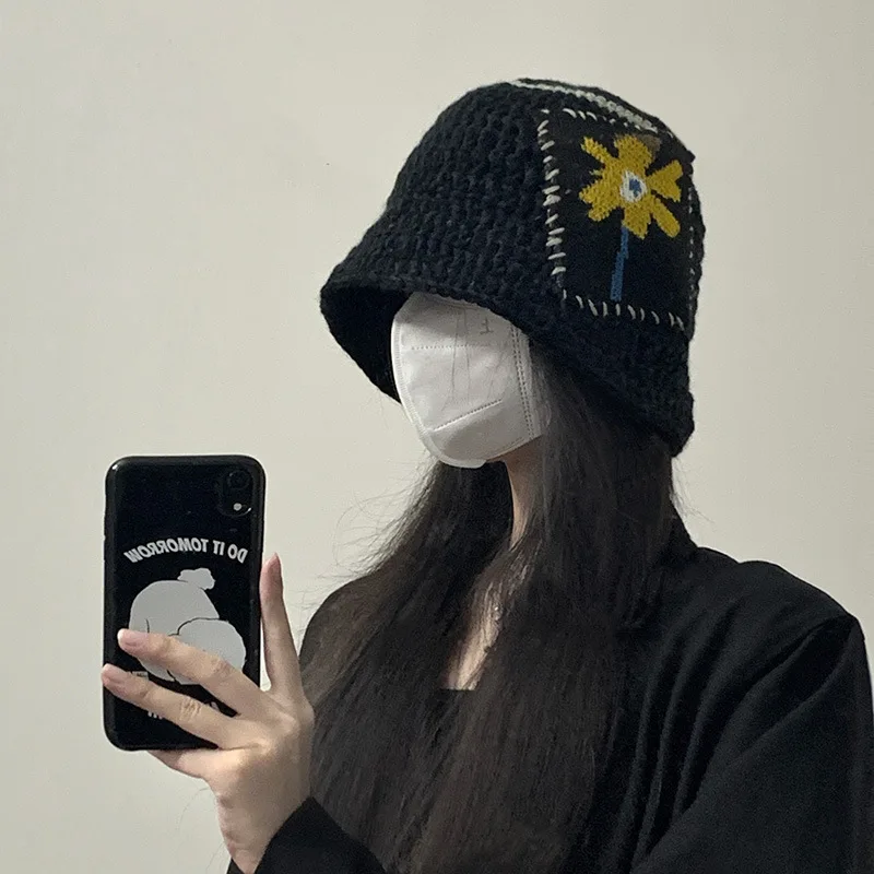 

Autumn Winter Women Hat Wool Knitted Beanie Girl Hats Ladies Bonnet Vintage Flowers Winter Skullies Warm Female Cap Soft Ski Cap
