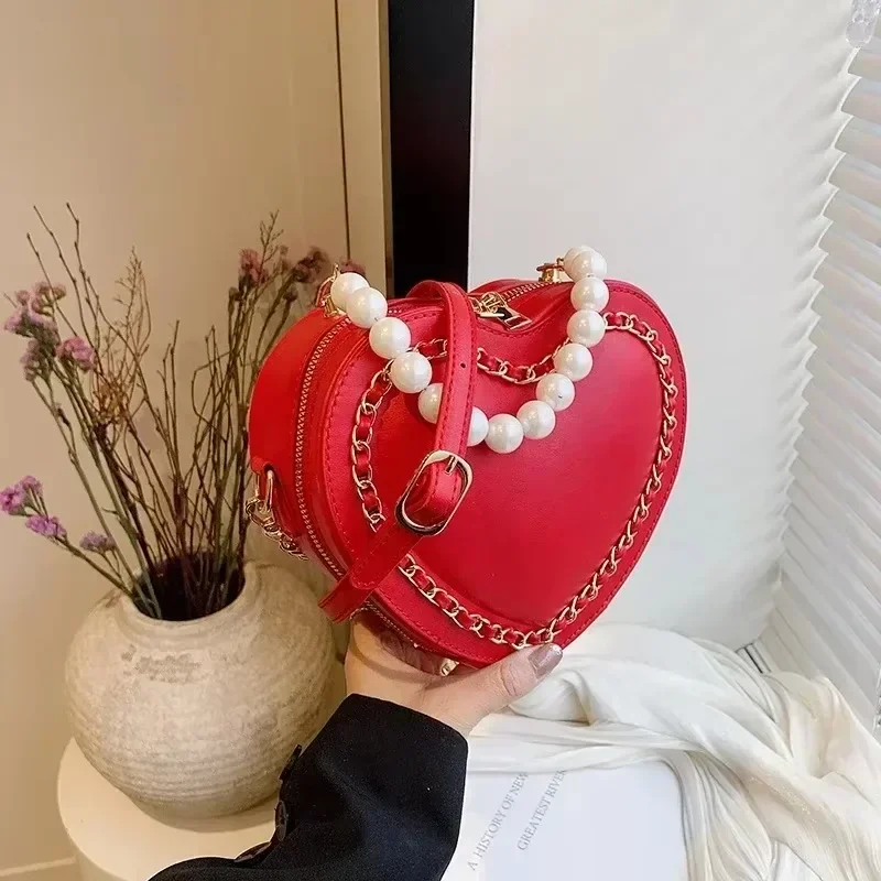 Top Selling Exquisite Single Shoulder Women's Bag New Heart-shaped Bead Shoe Bag with High Texture Bride Red Chain