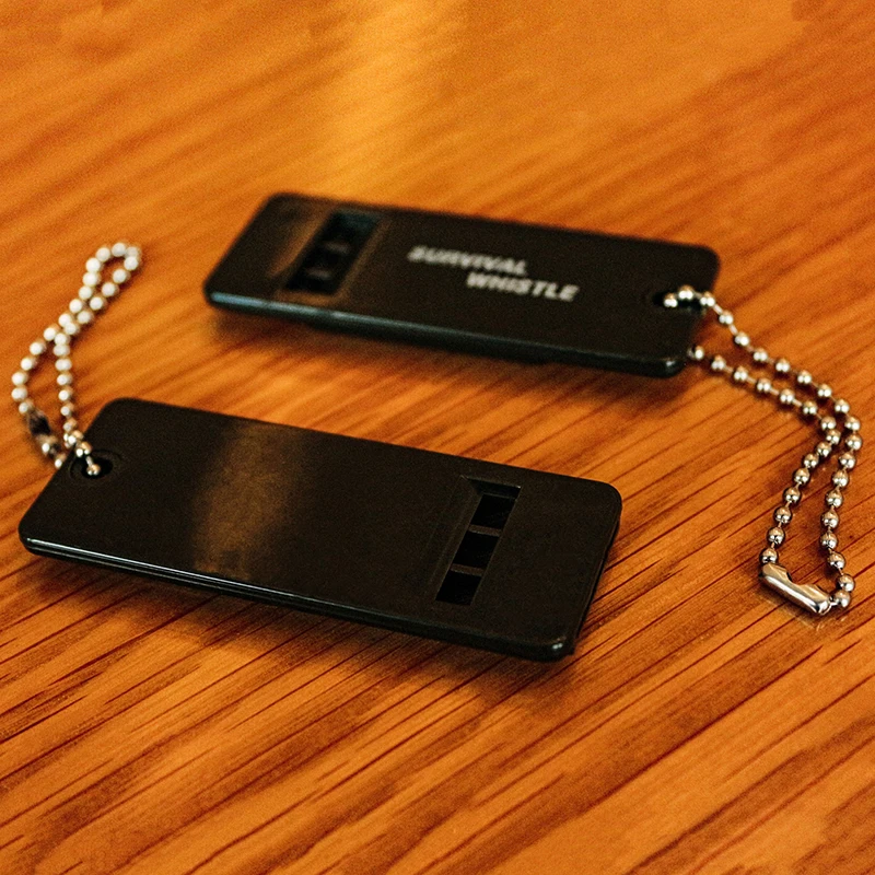 Outdoor Survival Whistle Life-saving Whistle First Aid High Pitch High Frequency Earthquake Relief survival whistle