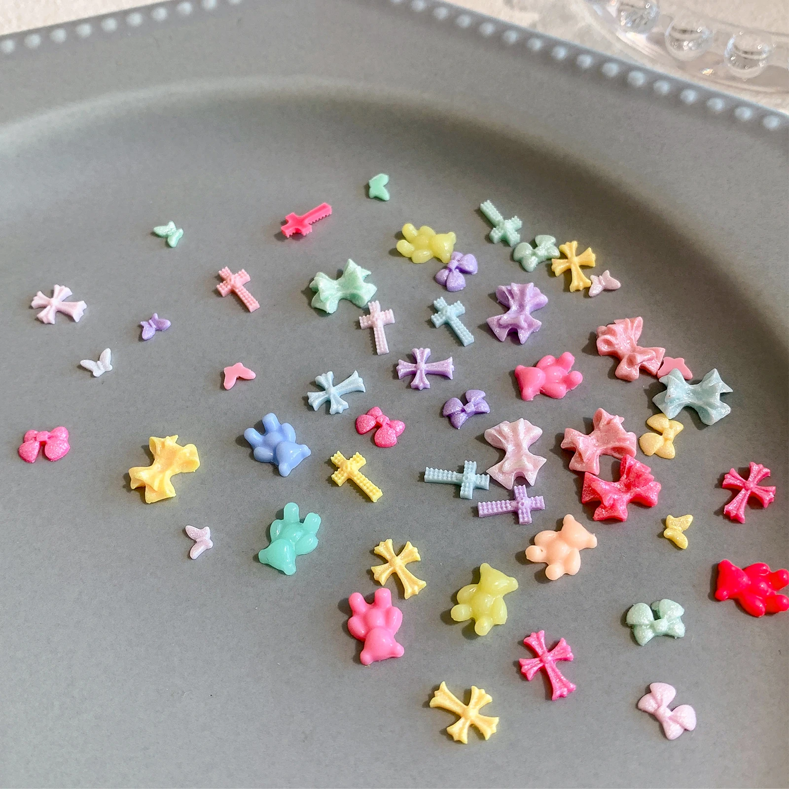 Exquisite and versatile mixed butterfly cross nail accessories, mini macaron mixed color, wearable nail accessories wholesale 3
