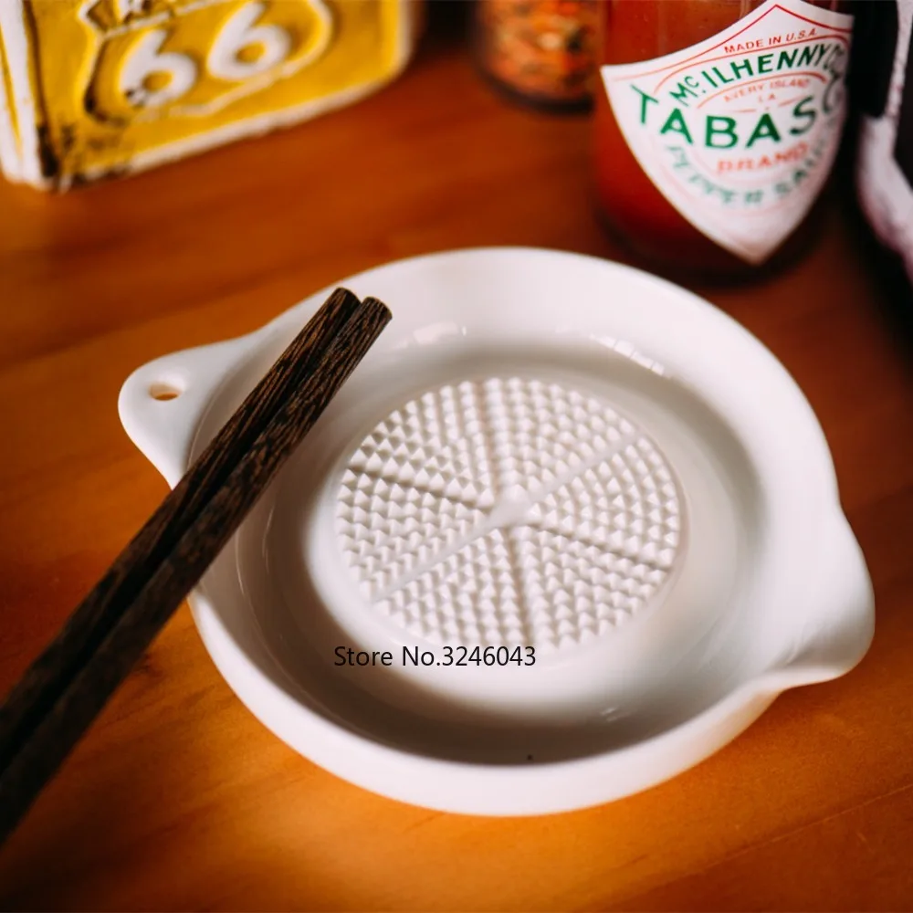 Ceramic Ginger Garlic Wasabi Grater Crushed Garlic Press Device soy sauce dish for sushi sashimi Baby complementary food tools