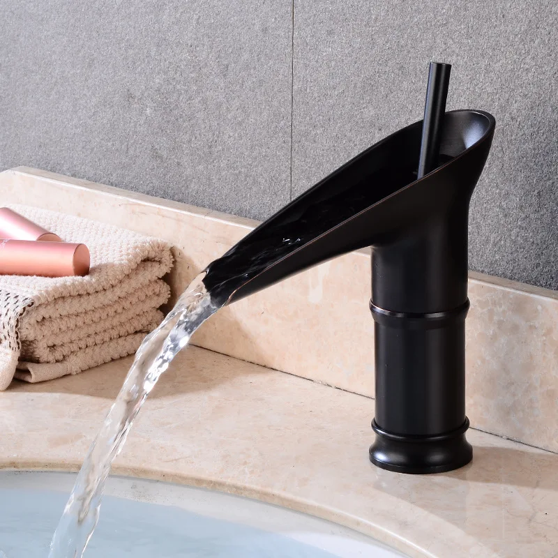 HOIGY Rubinetto Da Lavabo A Cascata, Alto, In Ottone, Colore Nero E Oro, Maniglia Singola, Con Scarico Pop-Up E Tubi PEX, Per Bagno, Design Brevettato