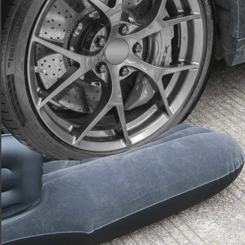 Car Inflatable Bed Fast And Automatic Inflating Universal SUV Extended Air Couch with Two Air Pillow