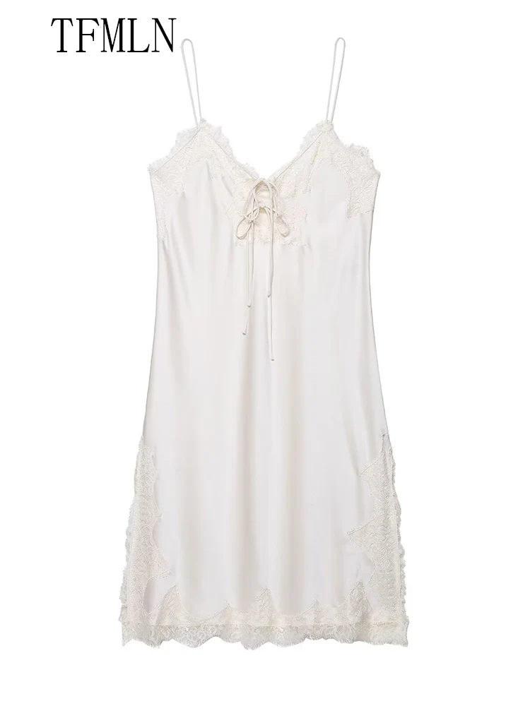 Sexy Women's Lace Patchwork Strap Dresses 2025 Elegant V-neck Sleeveless Chic Paerty Dress Fashion Backless Slim Causal Dress