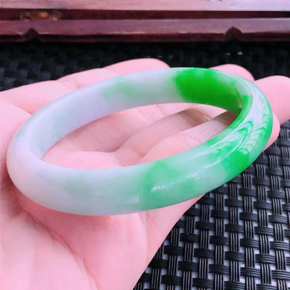 Latest Natural Jadeite Bracelet Noble Exquisite Hand Decoration Accessories Jewelry Crafts High Quality Jade Bangle PartyGift