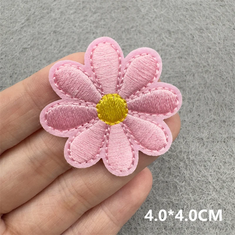 45 teile/los Zufällige Blume Stickerei Patches Abenteuer Eisen auf Patches Applique für Kleidung DIY Streifen Patches Aufkleber – Detail 16
