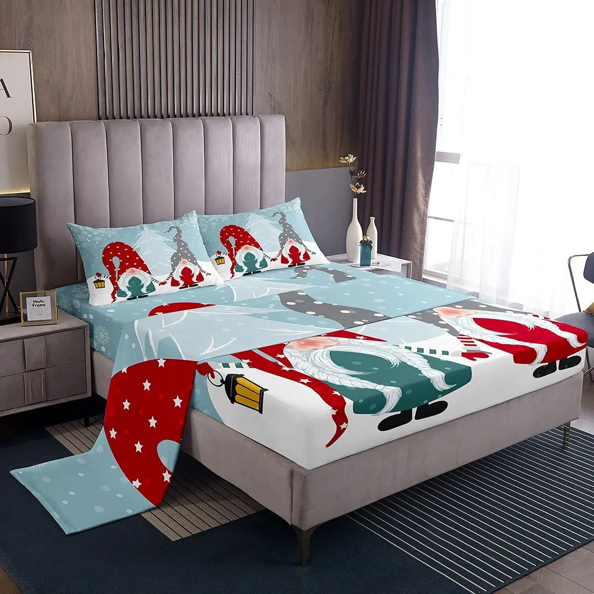merry-christmas-sheet-sets-scandinavian-christmas-santa-gnomes-fitted