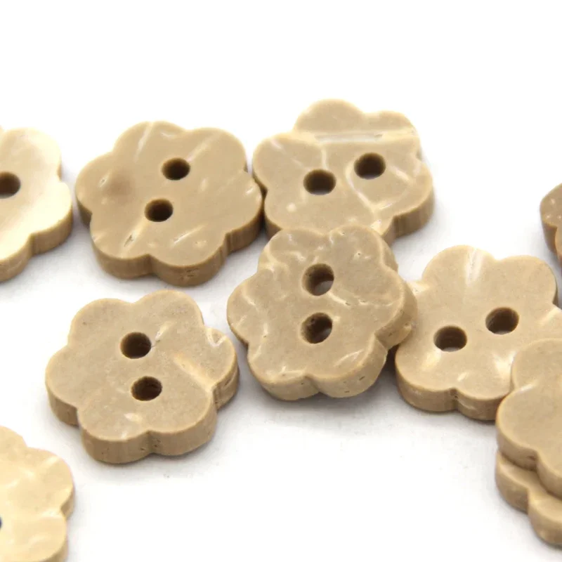 11mm 꽃 자연 흰색 코코넛 나무 단추 의류  인형 작은 DIY 공예 셔츠 어린이 Scrapbooking 도매