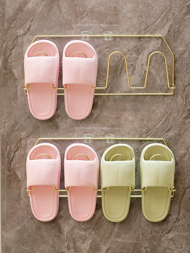 

Золотая перфорированная стойка для тапочек для ванной комнаты, стеллаж для хранения обуви в ванной комнате, инструмент для хранения, настенный стеллаж для обуви для туалета, аксессуары для ванной комнаты