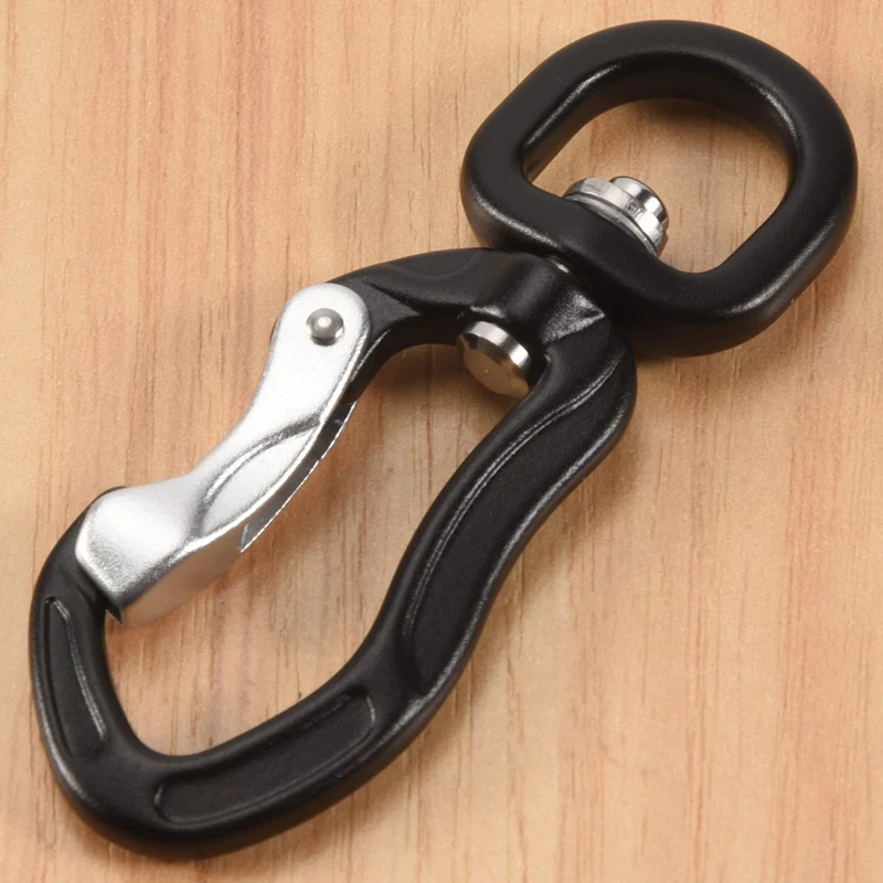 360&deg; Swivel Rotating Carabiner Clip,Multifunctional Aluminium Alloy Carabiner D Buckle For Outdoor Camping Hiking