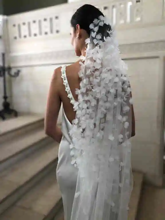 3D 손으로 만든 꽃 웨딩 베일 한 레이어 Tulle Vestido De Noiva 화이트 맞춤 제작 우아한 신부 랩 빗 사용자 정의