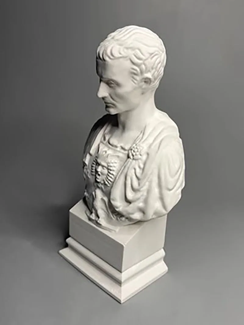 Caesar's plaster statue, sculpture, bust, personality, niche, creative model, decoration, museum, replica