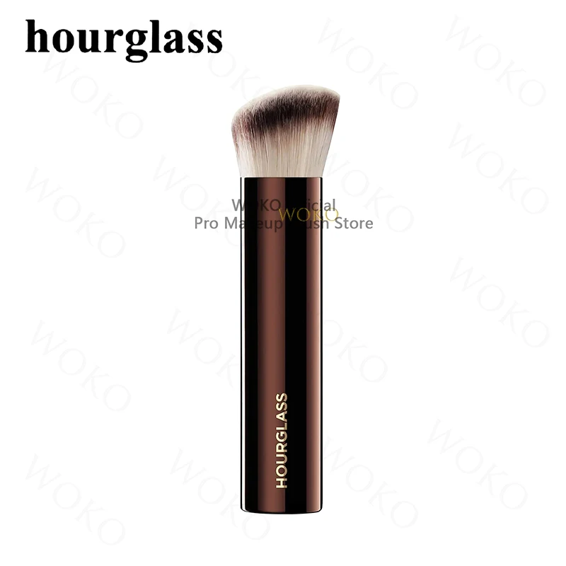 Hourglass Seamless Finish Foundation Brush Synthetic Hair Angle