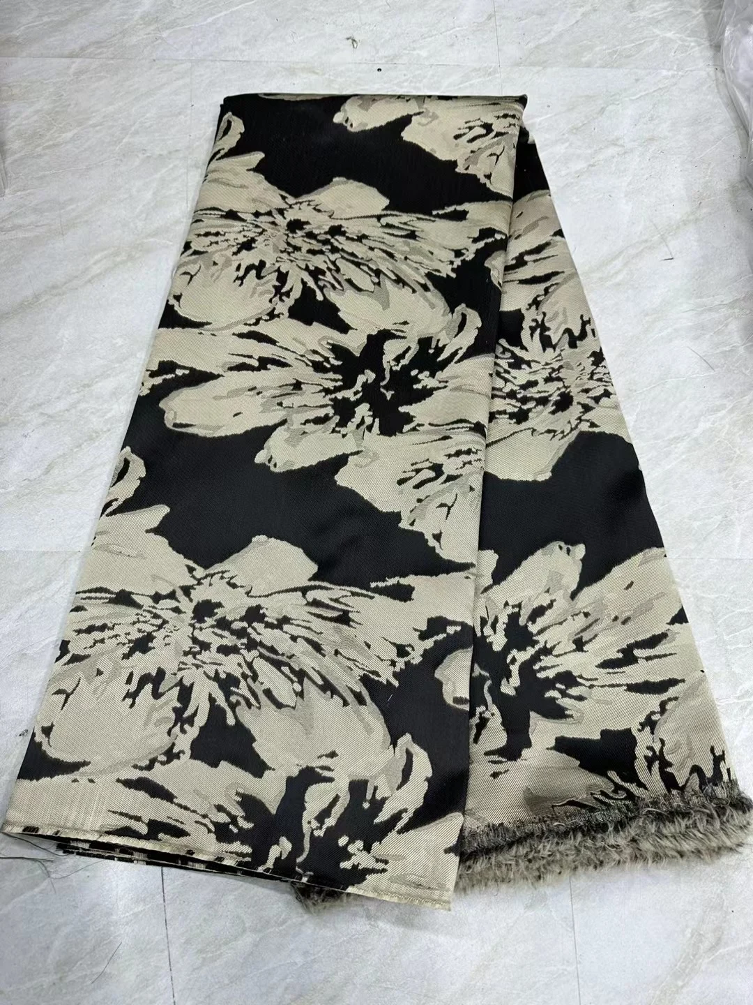 

African Brocade Lace Fabric 2024 High Quality Nigerian French Jacquard Tulle Lace for Women Wedding Evening Dress HCW5915