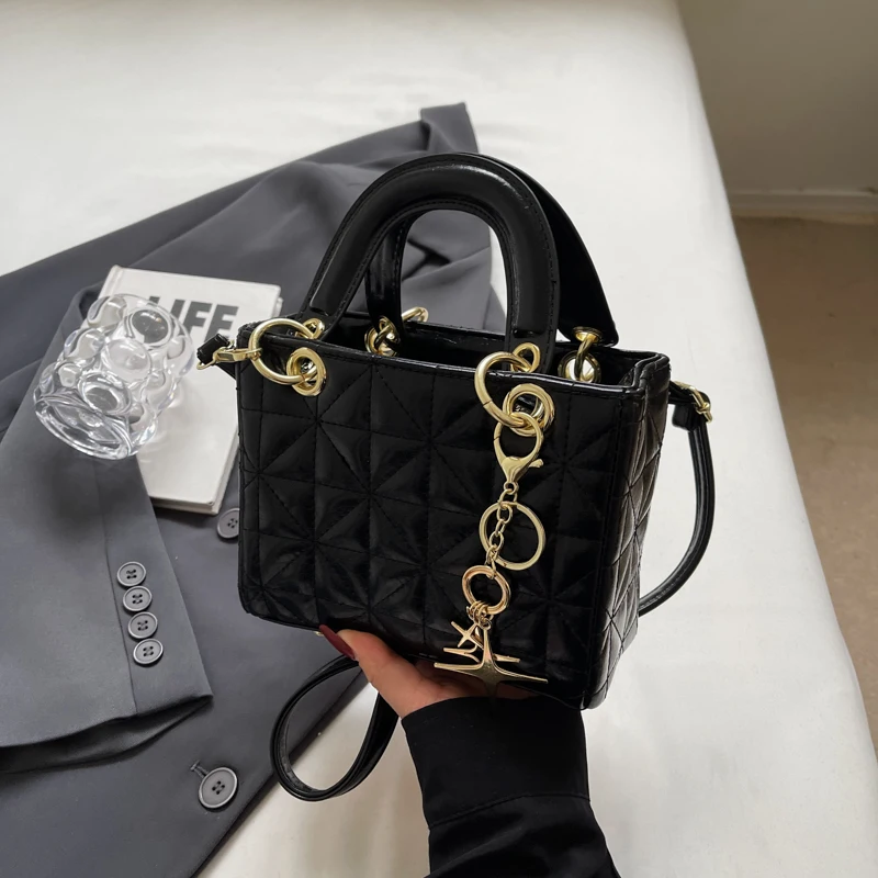 

Нишевая дизайнерская сумка, новинка 2024, женская сумка, популярная универсальная сумка через плечо знаменитости, сумка для рук, сумки для женщин