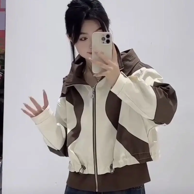 Contrast Color Patchwork Jacket, Hooded Stand-up Collar, Versatile Design, Foreign Style, Short Jacket, New
