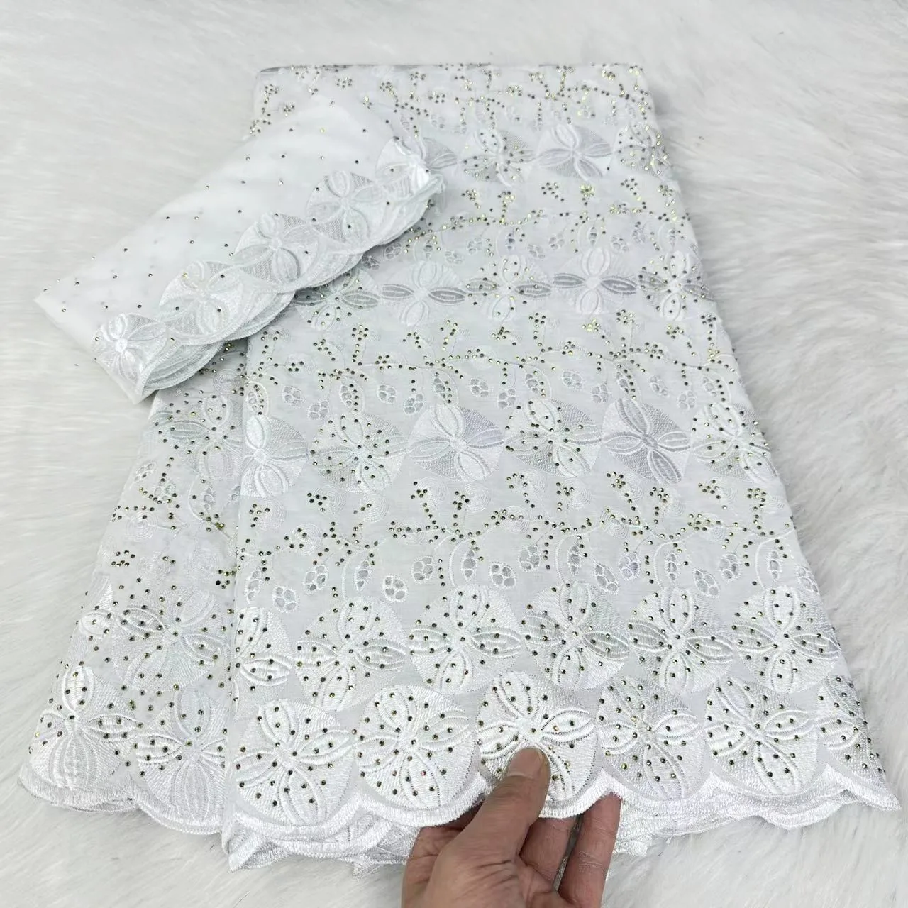 

White Swiss Lace Fabric African 100% Cotton Embroidered Fabric with Rhinestone 5Yards Fabric and 2Yards Scarf for Sew Woman Robe