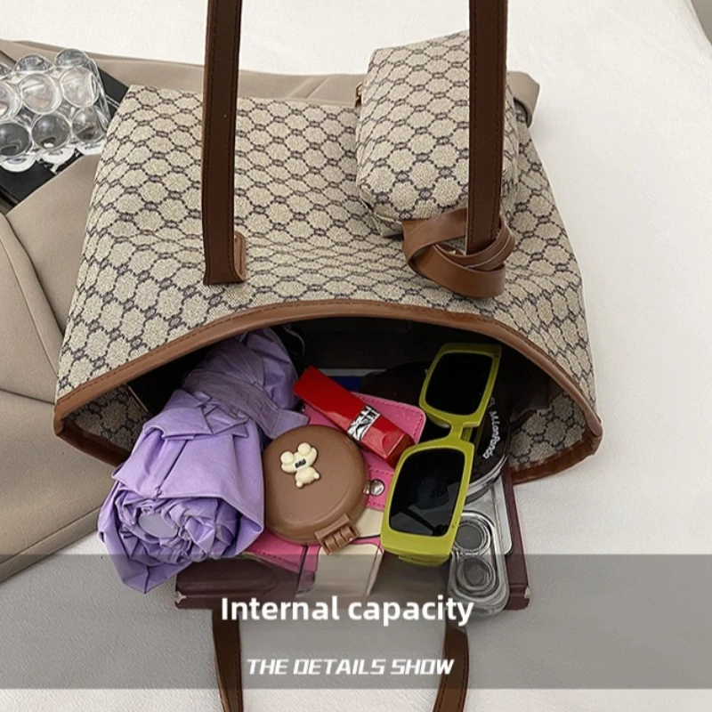 Borsa tote classica a stampa geometrica di grande capacità con piccola pochette, finiture in pelle marrone, set di borse a tracolla retrò per il lavoro. - immagine 6