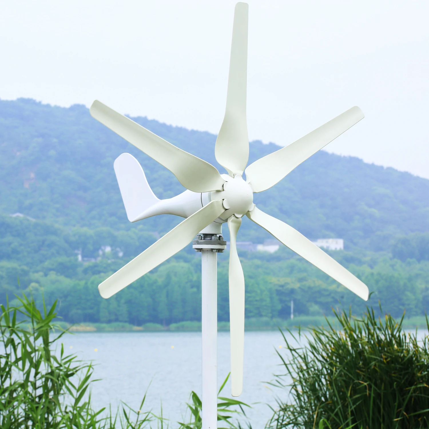 Solar Wind Generator Waterproof Low Speed 800W Wind Turbine Aluminum Alloy Shell Windmill