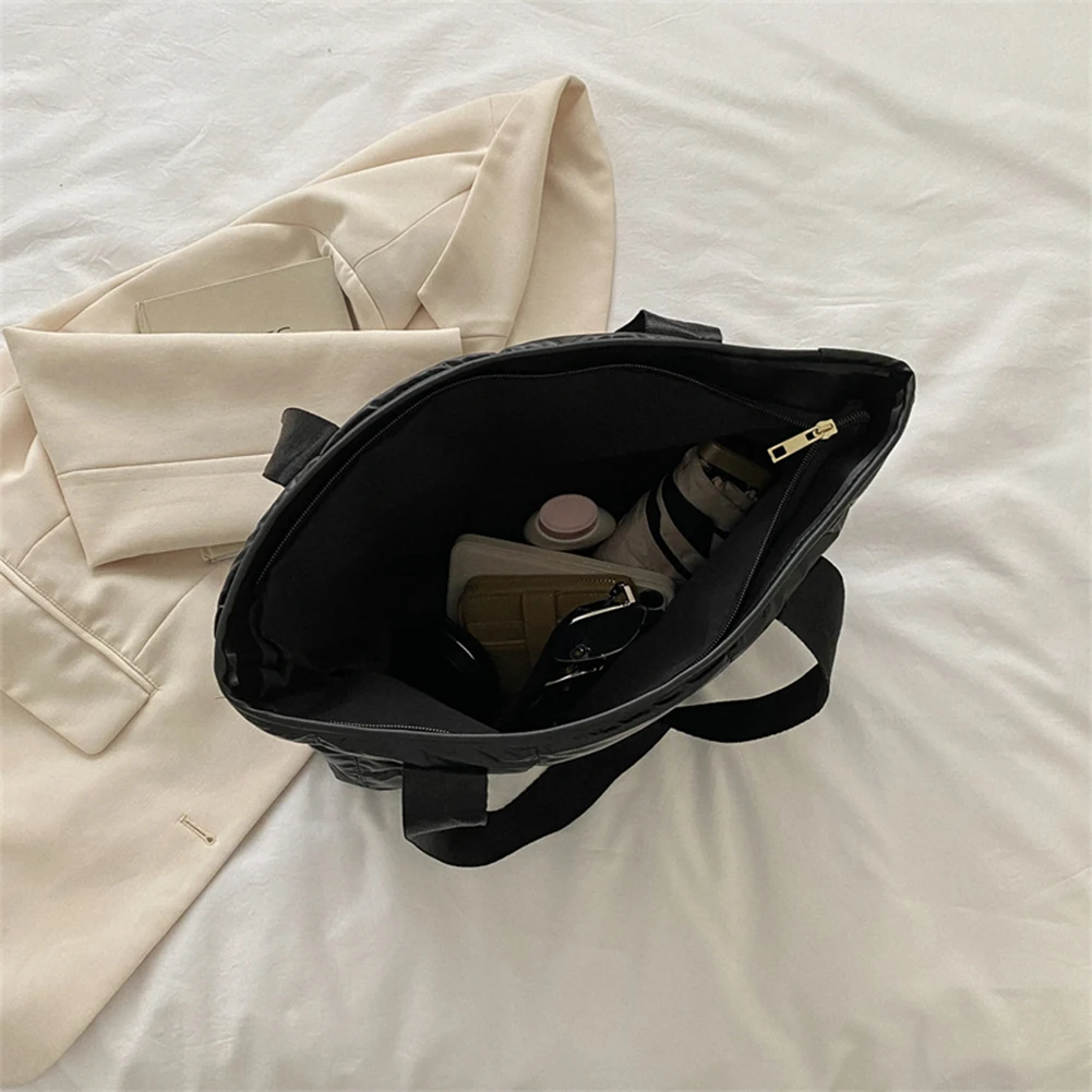 Borsa tote da donna alla moda Borsa tote da donna imbottita in cotone di grande capacità Borsa per la spesa a rombo trapuntata solida per viaggi di piacere - immagine 4