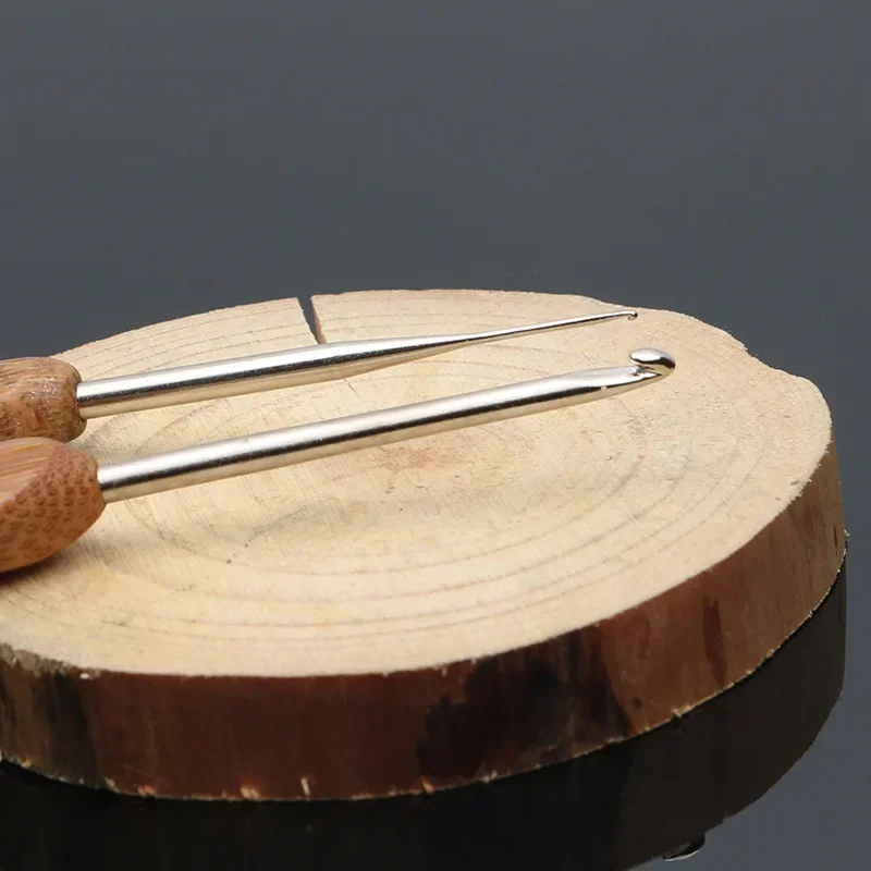 Premium Bamboo Crochet Hooks & Knitting Needles Set - Yarn Weaving & Crafting Tools (0.5mm-6.0mm)