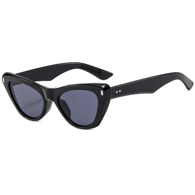 

Fashionable Sunglasses Cat Eye Can Prevent Light Recovery of Ancient Trend Sunglasses for Men and Women
