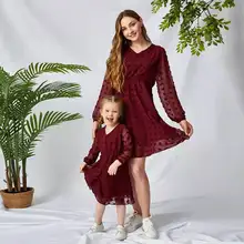 

Spring Mother Daughter Matching Dresses Family Set V-Neck Mom Mum Baby Mommy and Me Clothes Fashion Women & Girls Mesh Dress