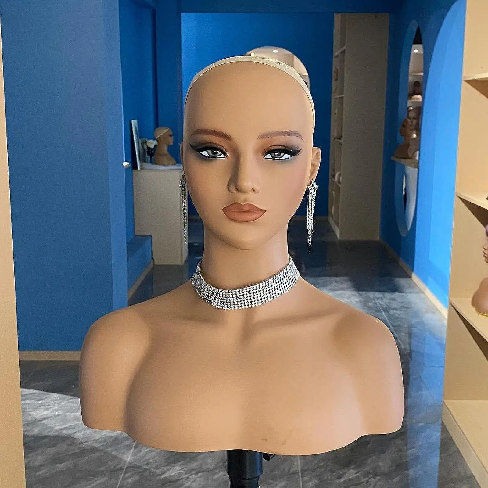 Mannequin Head Earring Necklace Holder Stand Multipurpose Hat Display Rack Wig Holder for Earrings Jewelry Hats Wig Necklace