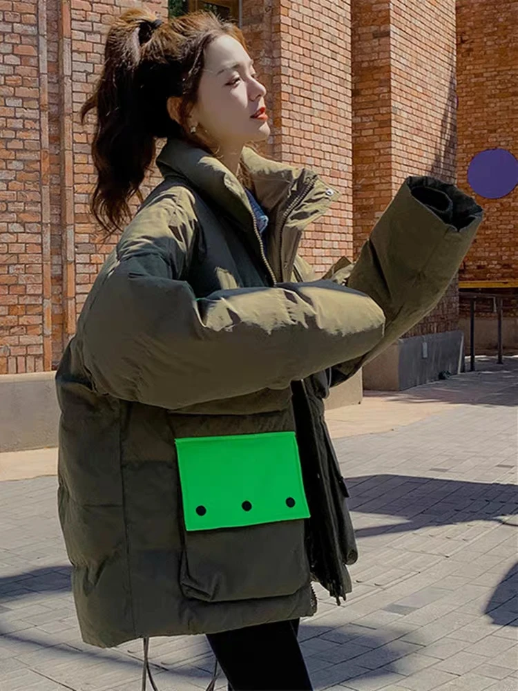 Down Jacket for Women in Winter, New Niche Work Attire Design, High-end and Explosive Street Reflective White Duck Down Jacket