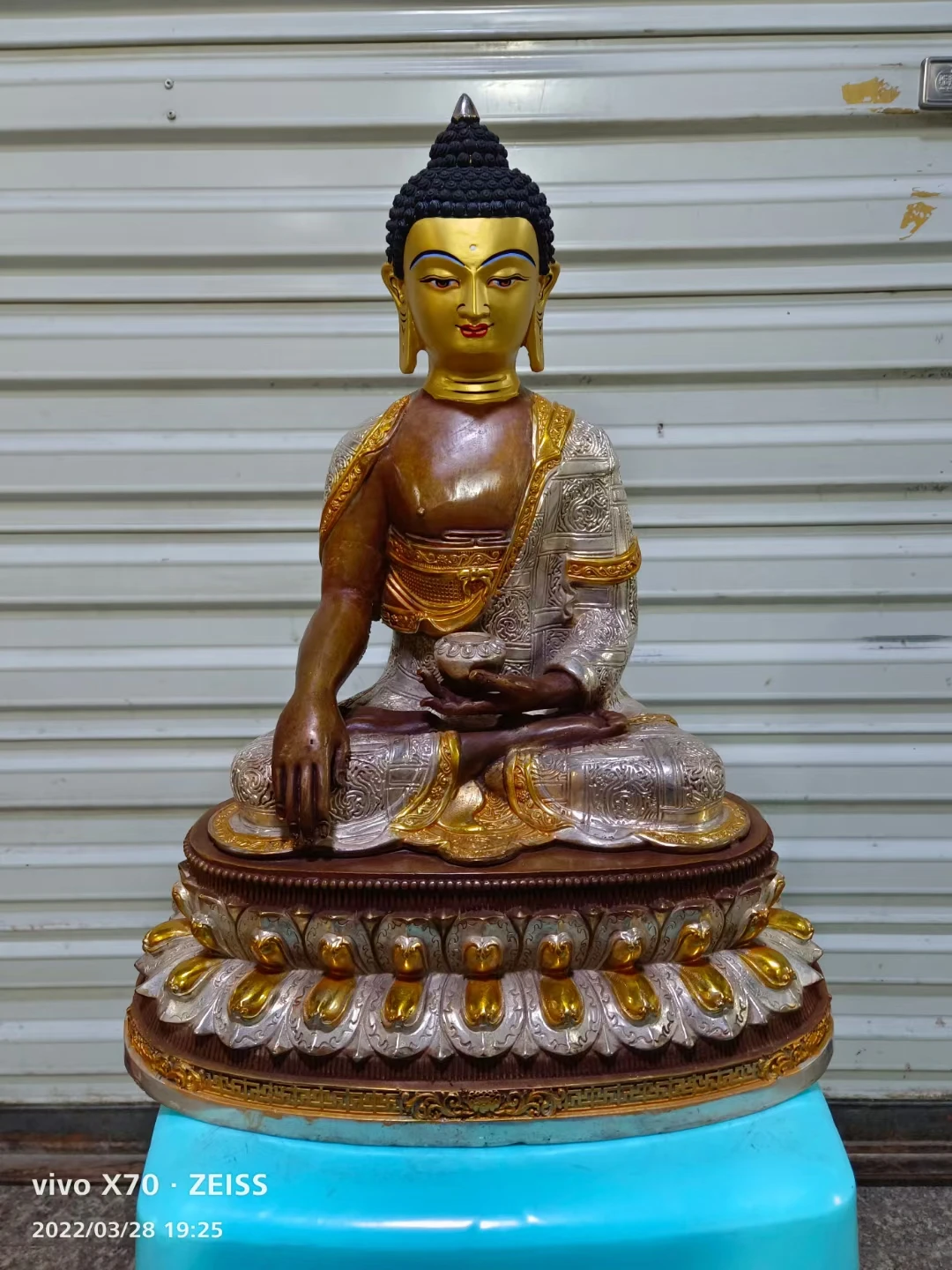 

Wholesale Buddha statue # 45CM large gilding COPPER Shakyamuni Tathagata RU LAI Tibet temple family Altar efficacious Protection