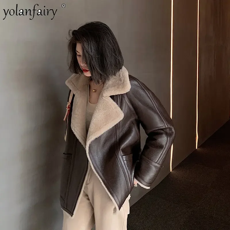 Giubbotto Corto In Finta Pelliccia Di Agnello E Pelle – Donna – Caldo, Stile Bomber Aviator