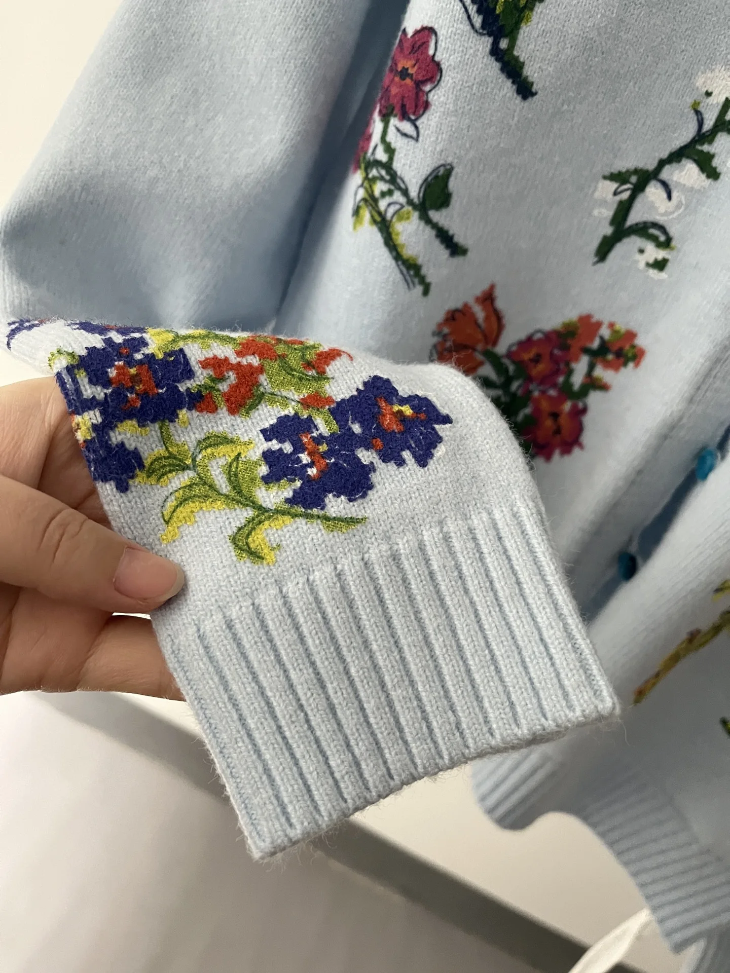 Temperament Versatile Long Sleeve Printing Crew Neck Knitted Cardigan Flower Sequin Blue Sweater 51c-PB 5