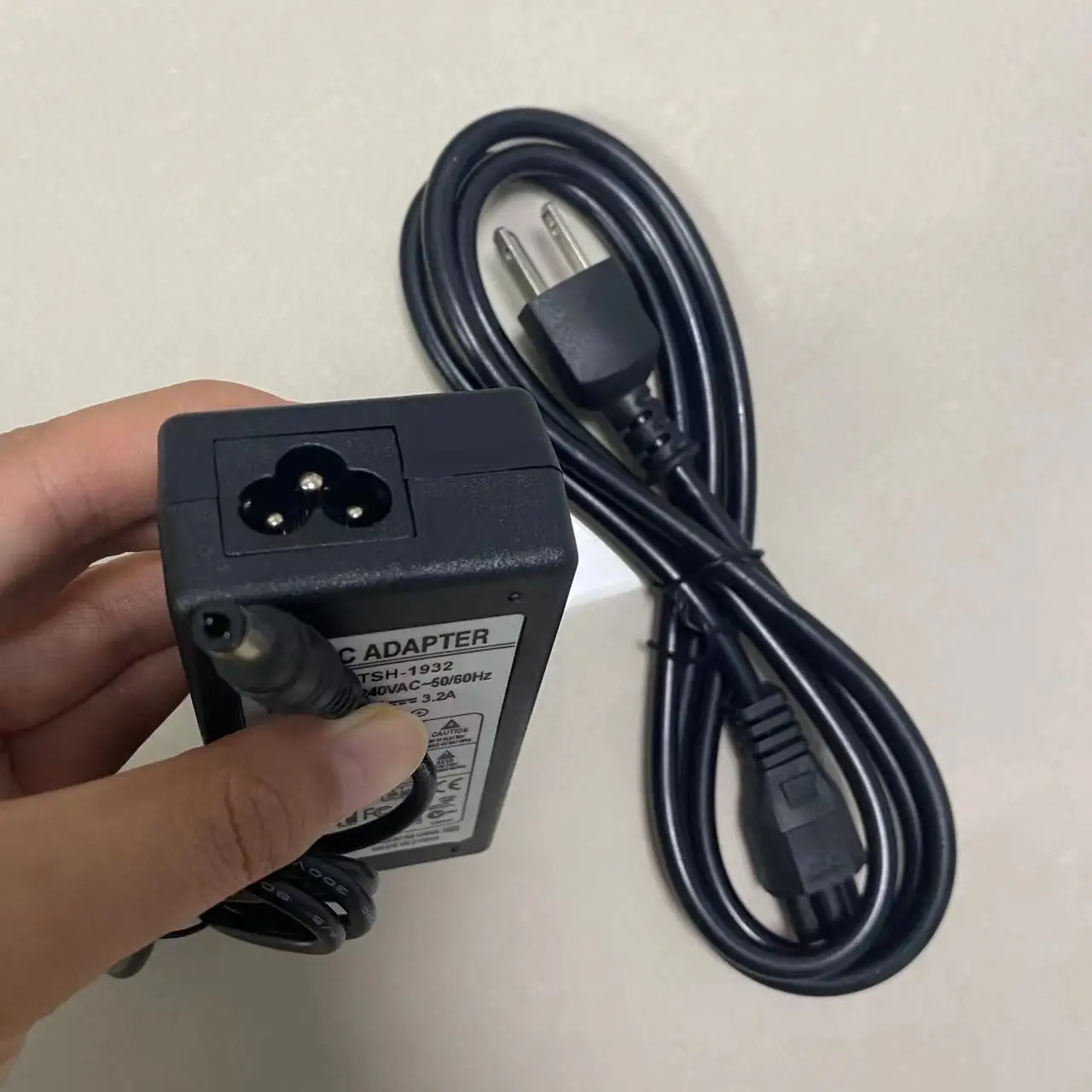 FSM-12S FSM-21S FSM-22S Optical Fiber Fusion Splicer Power Adapter 12S/21S/22S AC/DC Charger 19V 3.2A Made in China