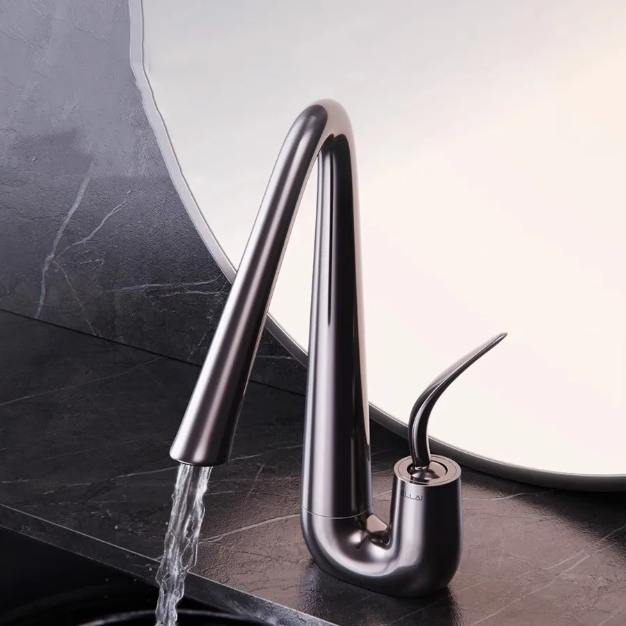 Brush Gold Basin Faucet Bathroom Single lever Hot and Cold Sink Lead Free Mixer Tap Faucet Solid Brass Lavtory Faucet New