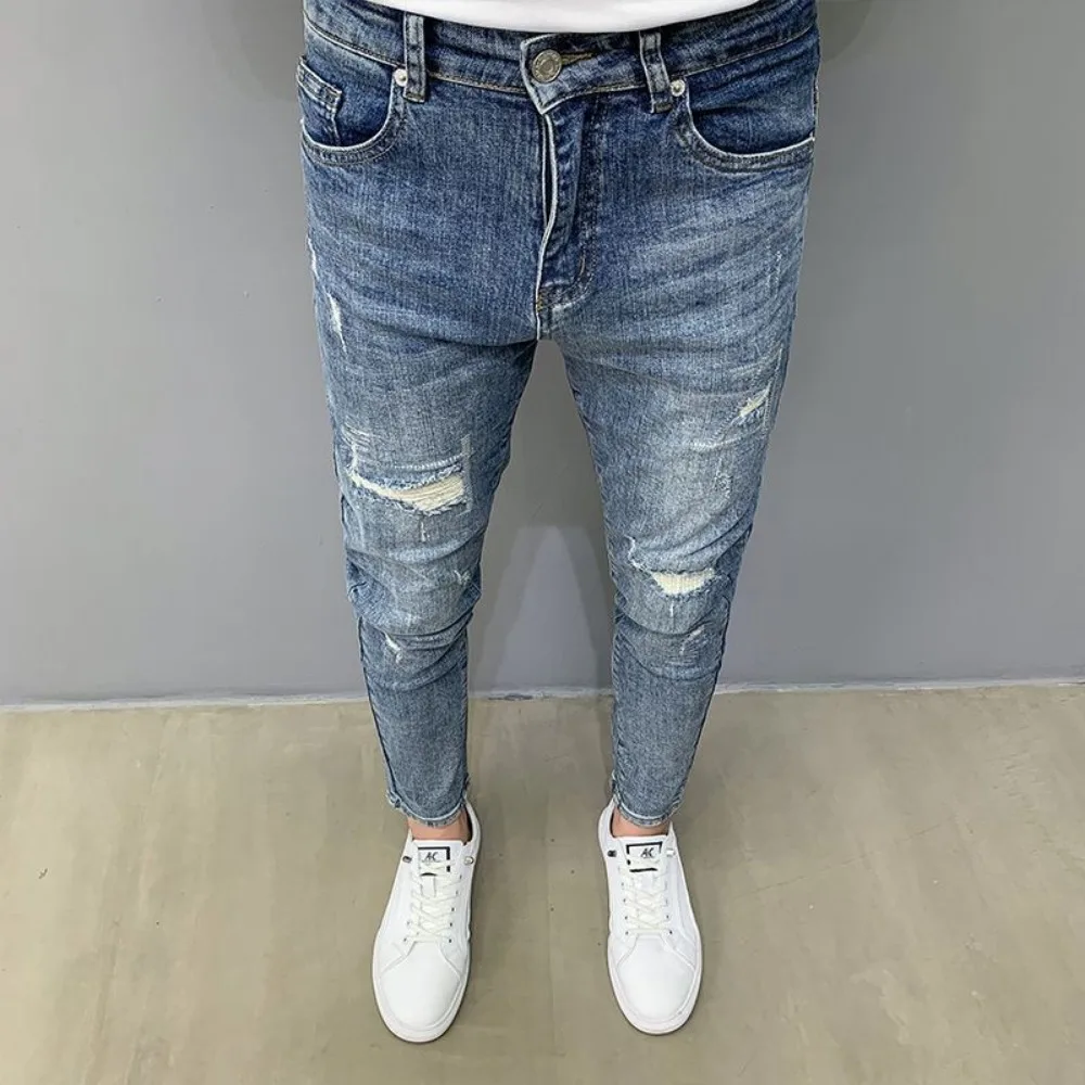 Stylish Korean Luxury Clothing Men's Jeans for Stylish and Fashionable Men Ripped Hole Design Streetwear Slim Denim Trousers