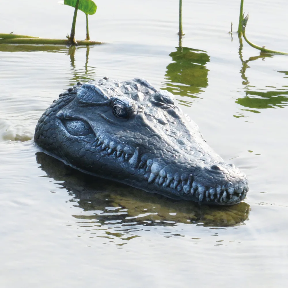 2.4G Simulation Crocodile Head RC Boat Water Racing Remote Control Toys 15km/h Fun Novelty Simulation Spoof Remote Control Boat 5