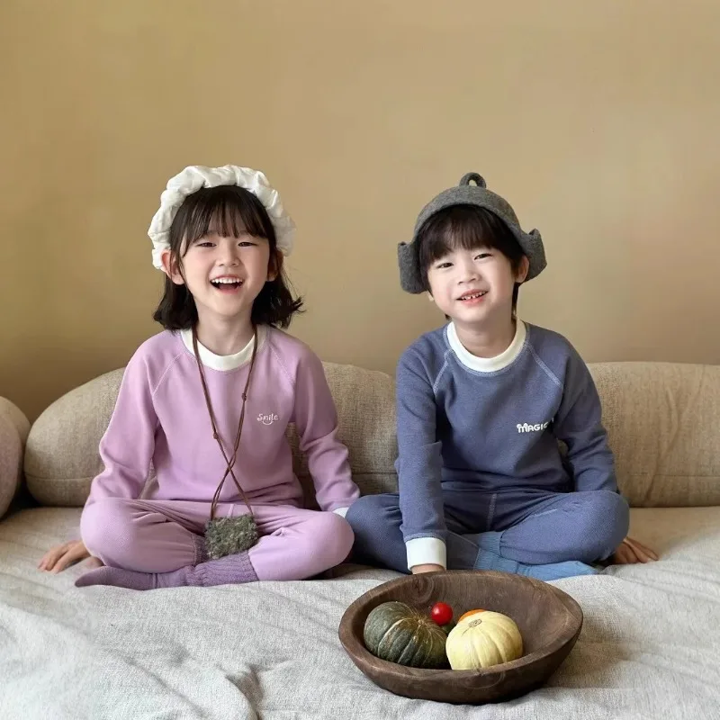 طقم ملابس داخلية حرارية مخملية للأطفال، بيجامات للأولاد والبنات، ملابس منزلية، ملابس الخريف، وسراويل الخريف