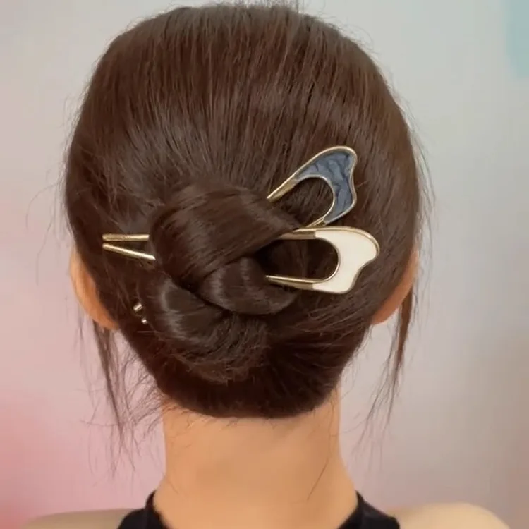 Chinese New Alloy Women's U-shaped Hair Clip Exquisite Ball Head Pan Hair Artifact Modern Simple Hair Accessories for Women empireland how imperialism has shaped modern britain