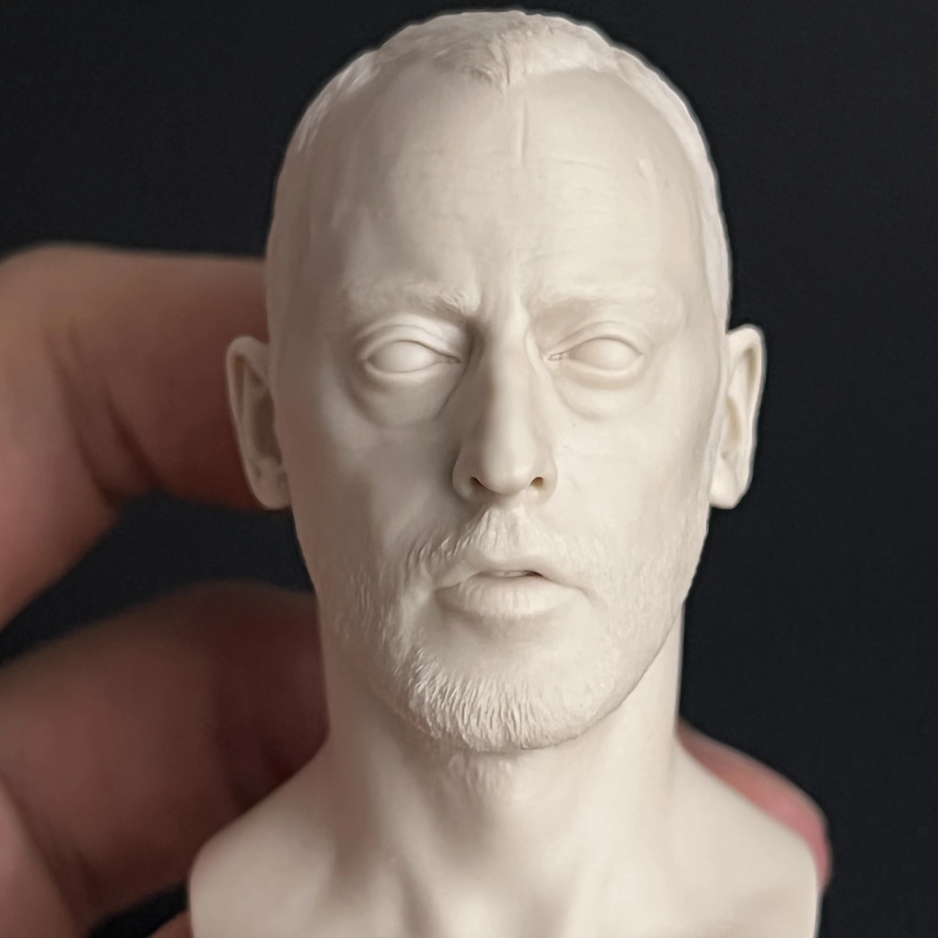 

1/6 Male Soldier Jean Reno Unpainted Head Carving Model Accessories Fit 12'' Action Figure Body In Stock