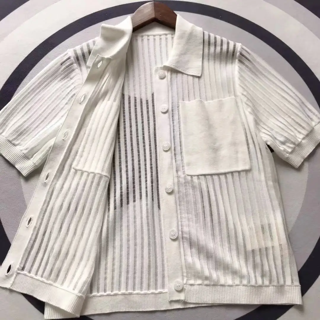 Рисунок 4 - Женская блузка с отложным воротником T0tem *