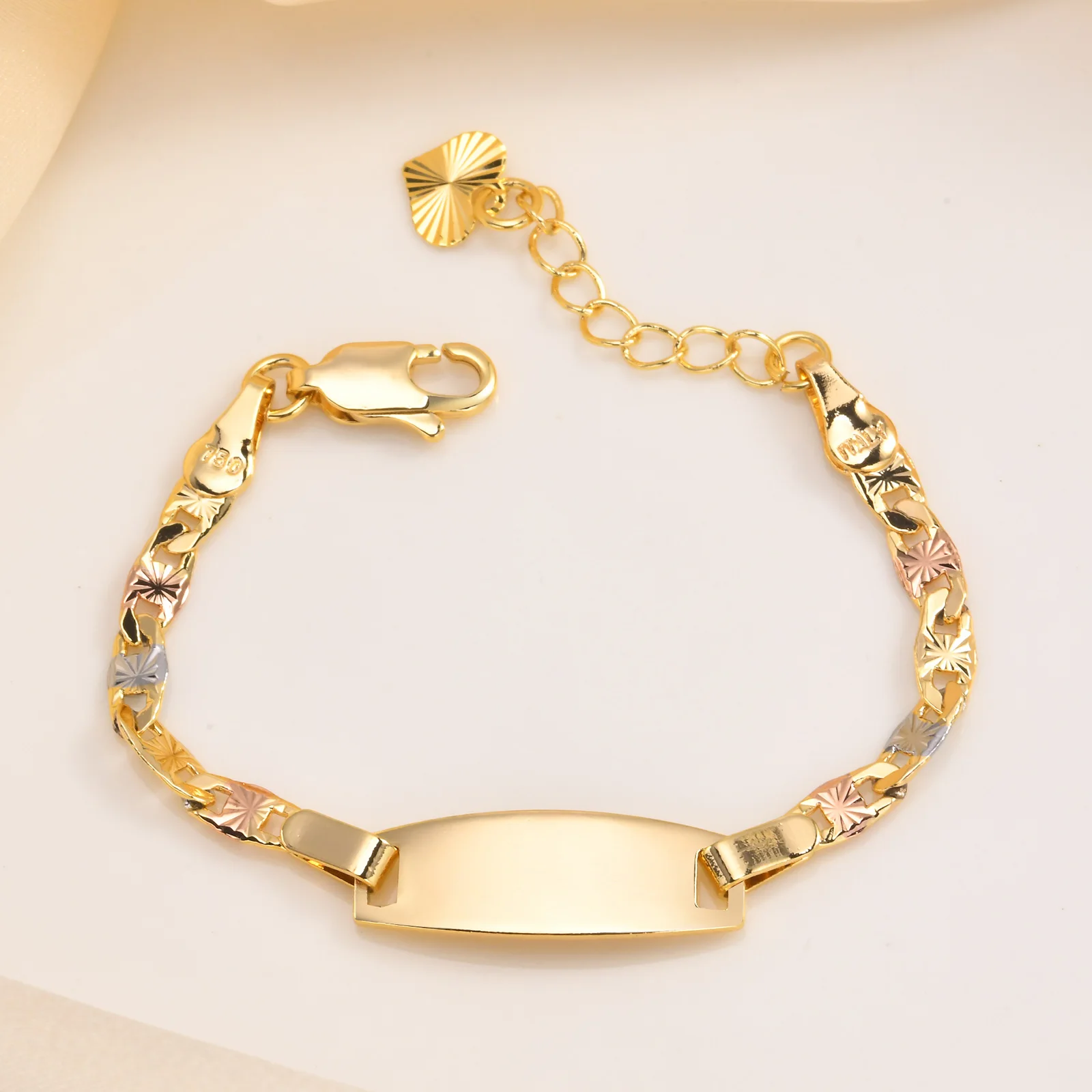 Bracciale personalizzato con nome in rame per bambini alla moda_voghion.com