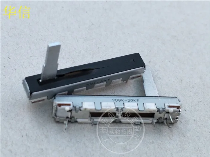 

The B20k iron handle of Alps 45MM straight-slide flipper single potentiometer is 20MMC long