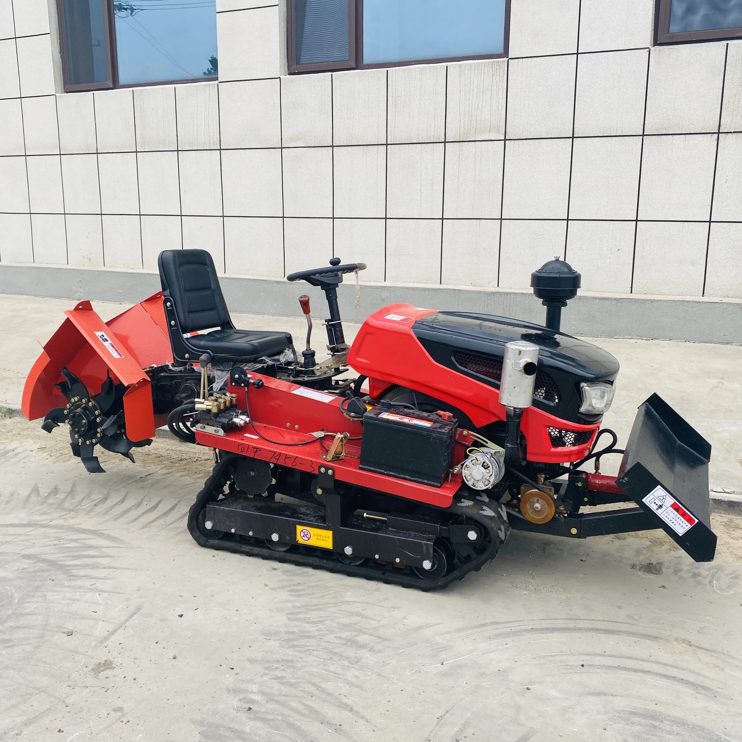 

New Rotary Tillage Machine Diesel Gasoline Gearbox Sitting Driven Amphibious Tractor