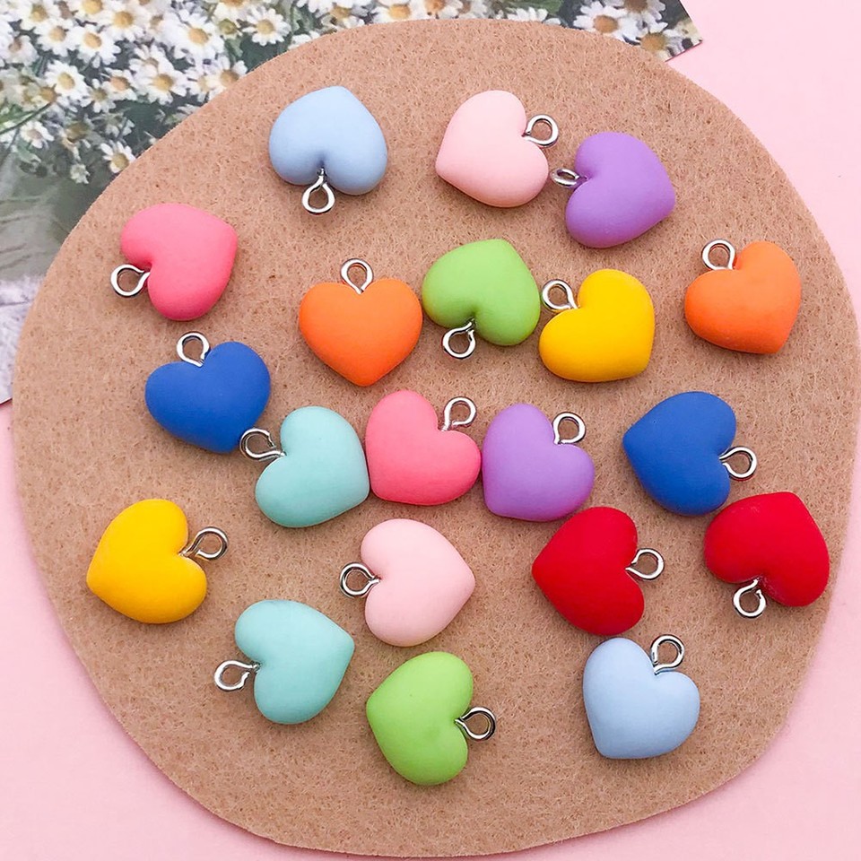 20pcs 13*14mm Candy Color Love Heart Charms Resin Pendant For Women DIY Jewelry Accessories