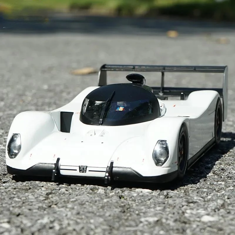 

1:18 Peugeot 905 racing car High Simulation Diecast Car Metal Alloy Model Car Toy for Children Gift Collection